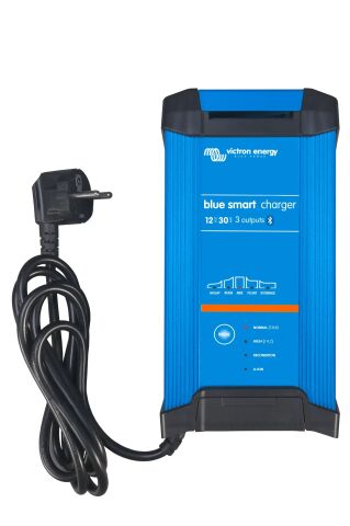 Victron Blue Smart IP22 Charger 220V 12V 30A (3) Akü Şarj Cihazı (BPC123048002)